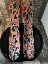 Fun Goth Girls print knee high stockings/socks